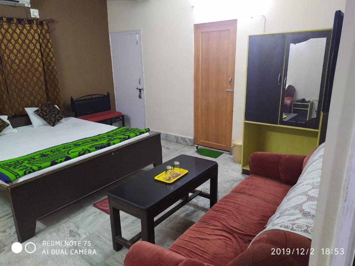 M/S Hotel Diwan International Āsansol Esterno foto