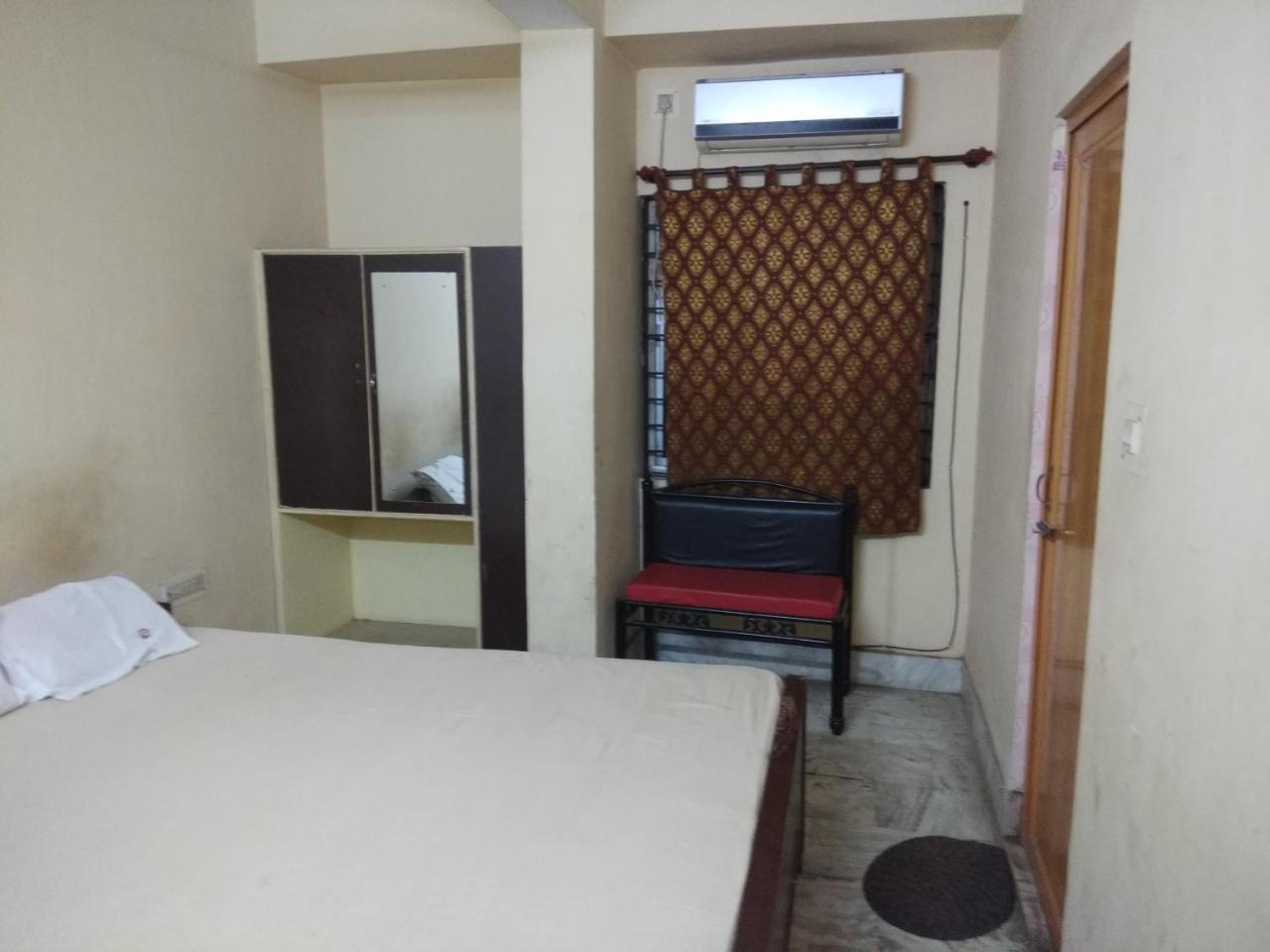 M/S Hotel Diwan International Āsansol Esterno foto