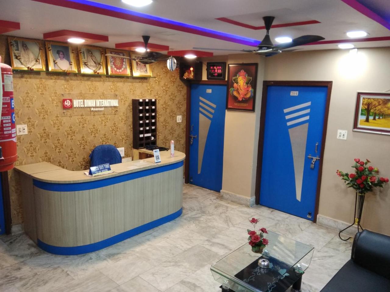 M/S Hotel Diwan International Āsansol Esterno foto