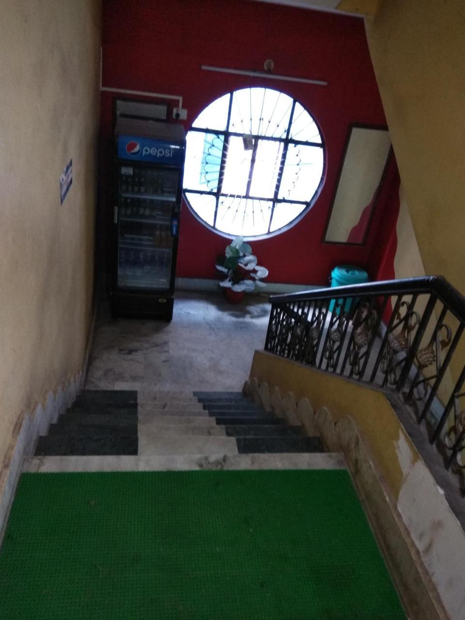M/S Hotel Diwan International Āsansol Esterno foto