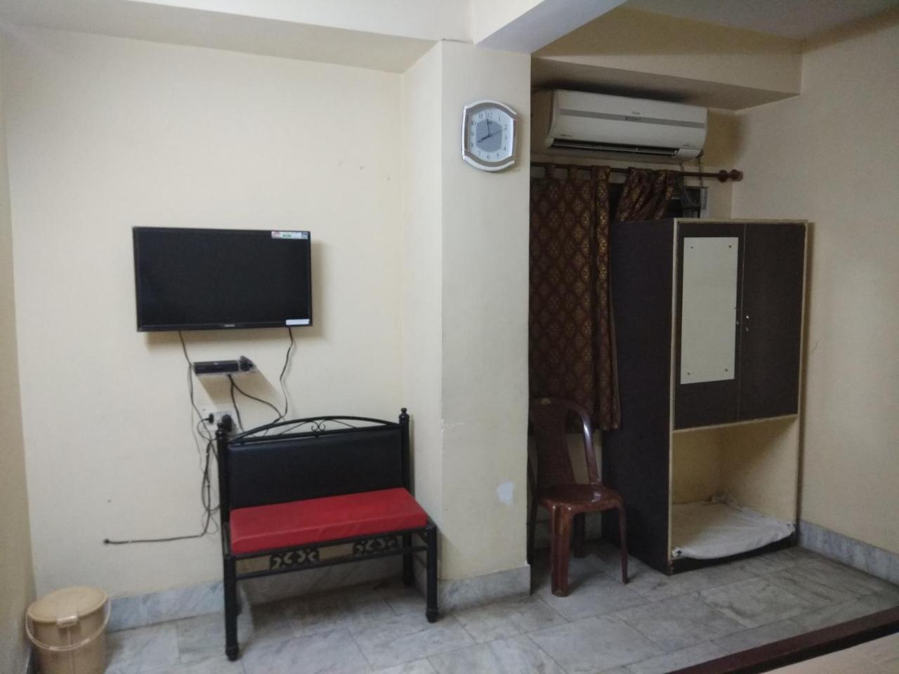 M/S Hotel Diwan International Āsansol Esterno foto
