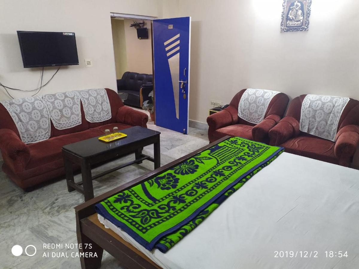 M/S Hotel Diwan International Āsansol Esterno foto